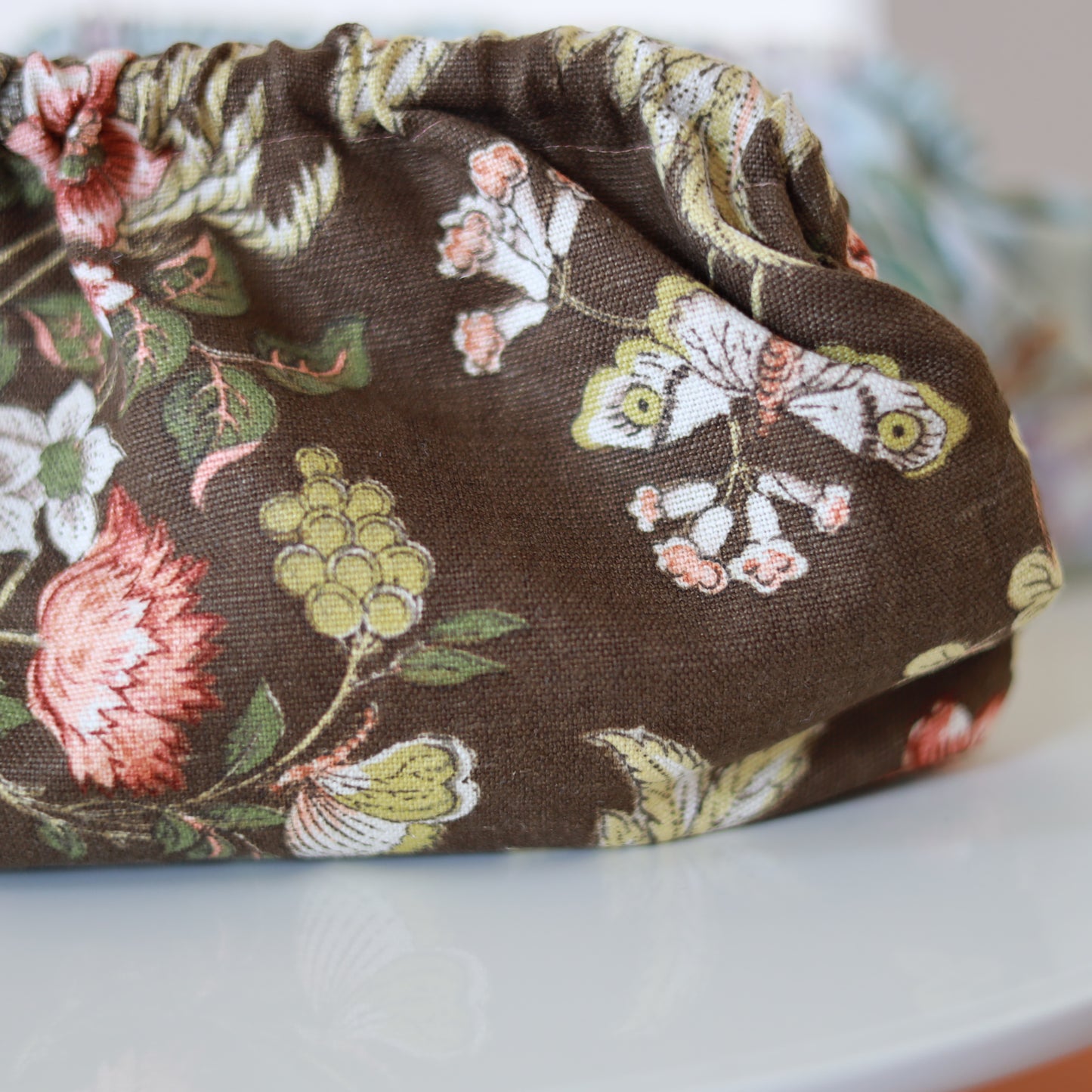 Clutch Brown