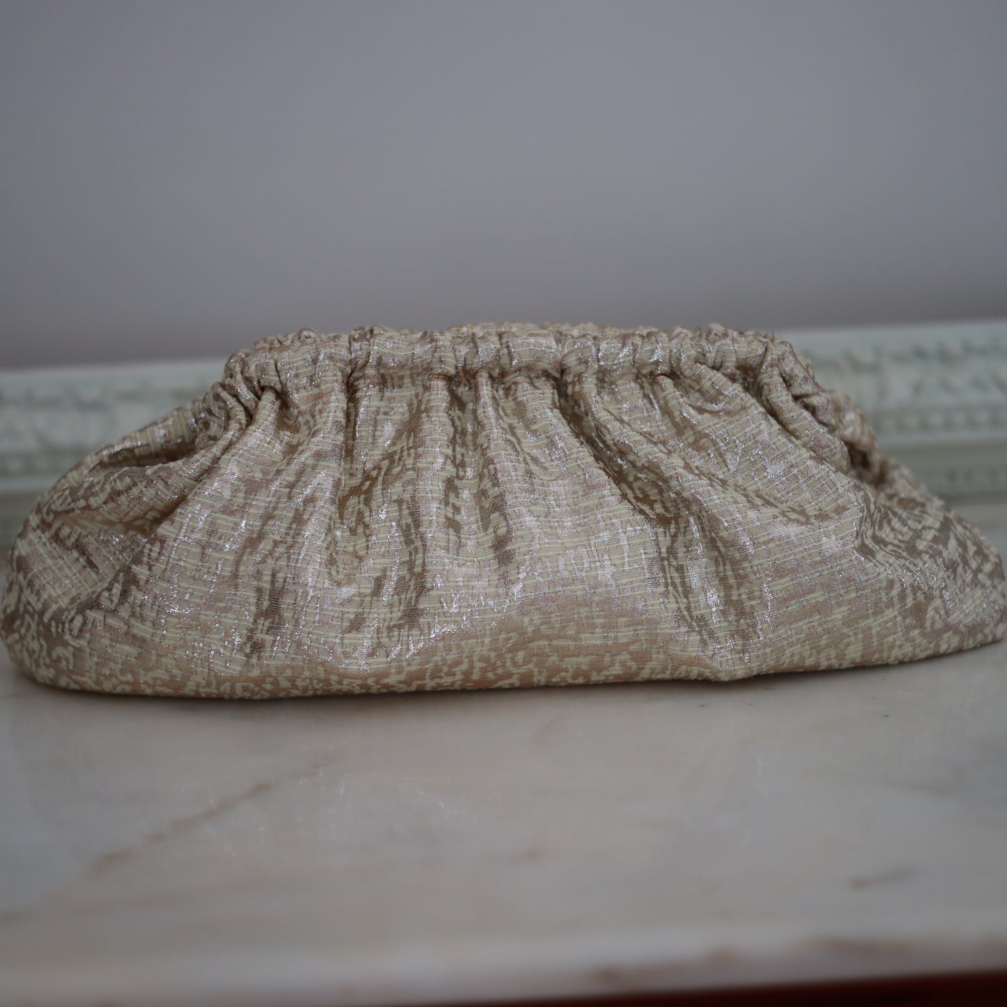 Clutch Oro Lurex