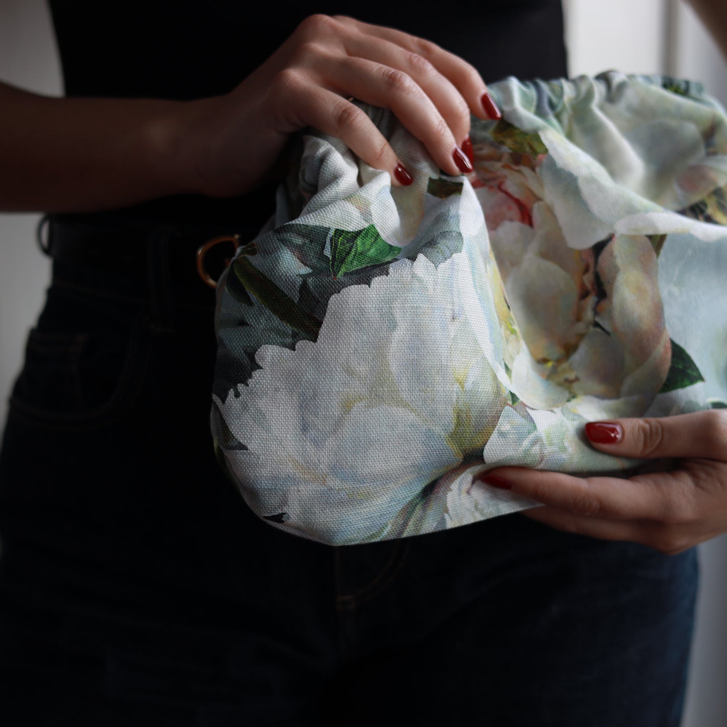 Clutch Peonia in lino