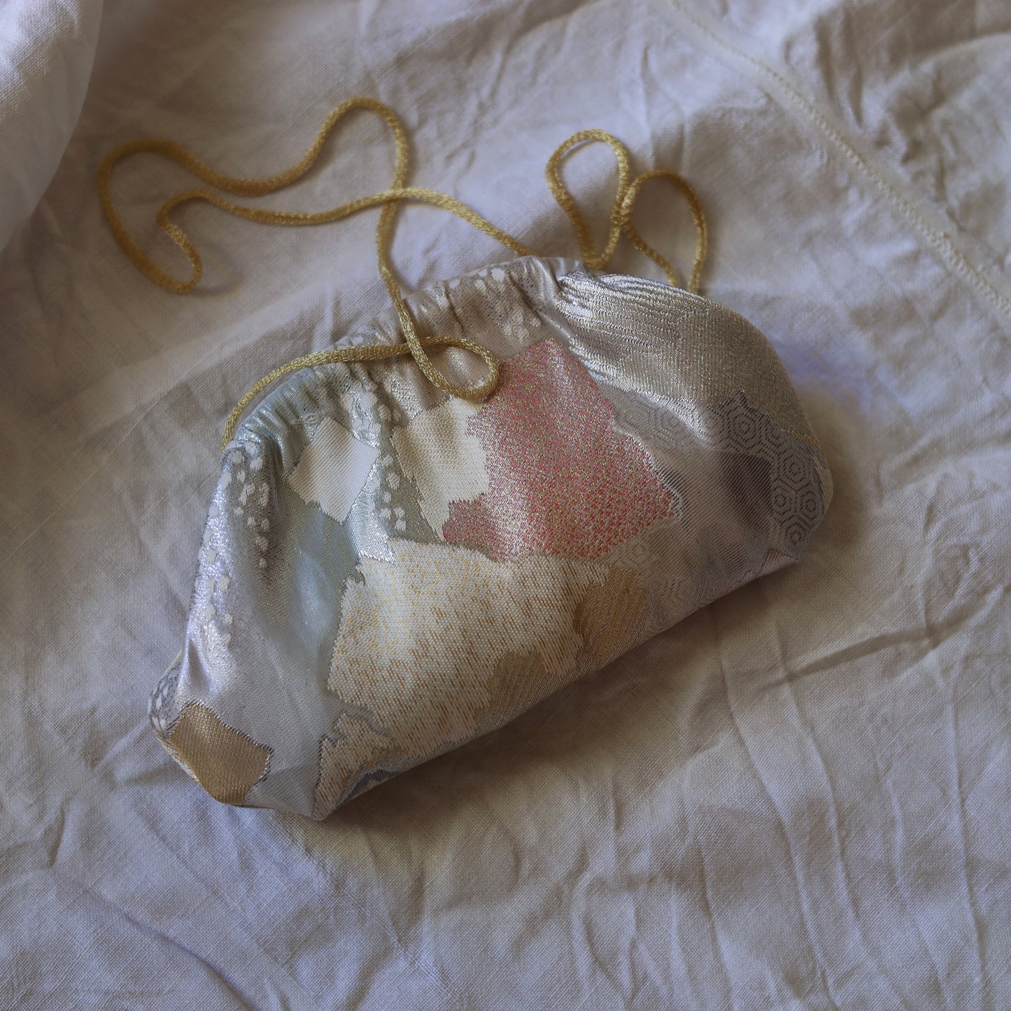 Mini Clutch in Seta OBI toni pastello