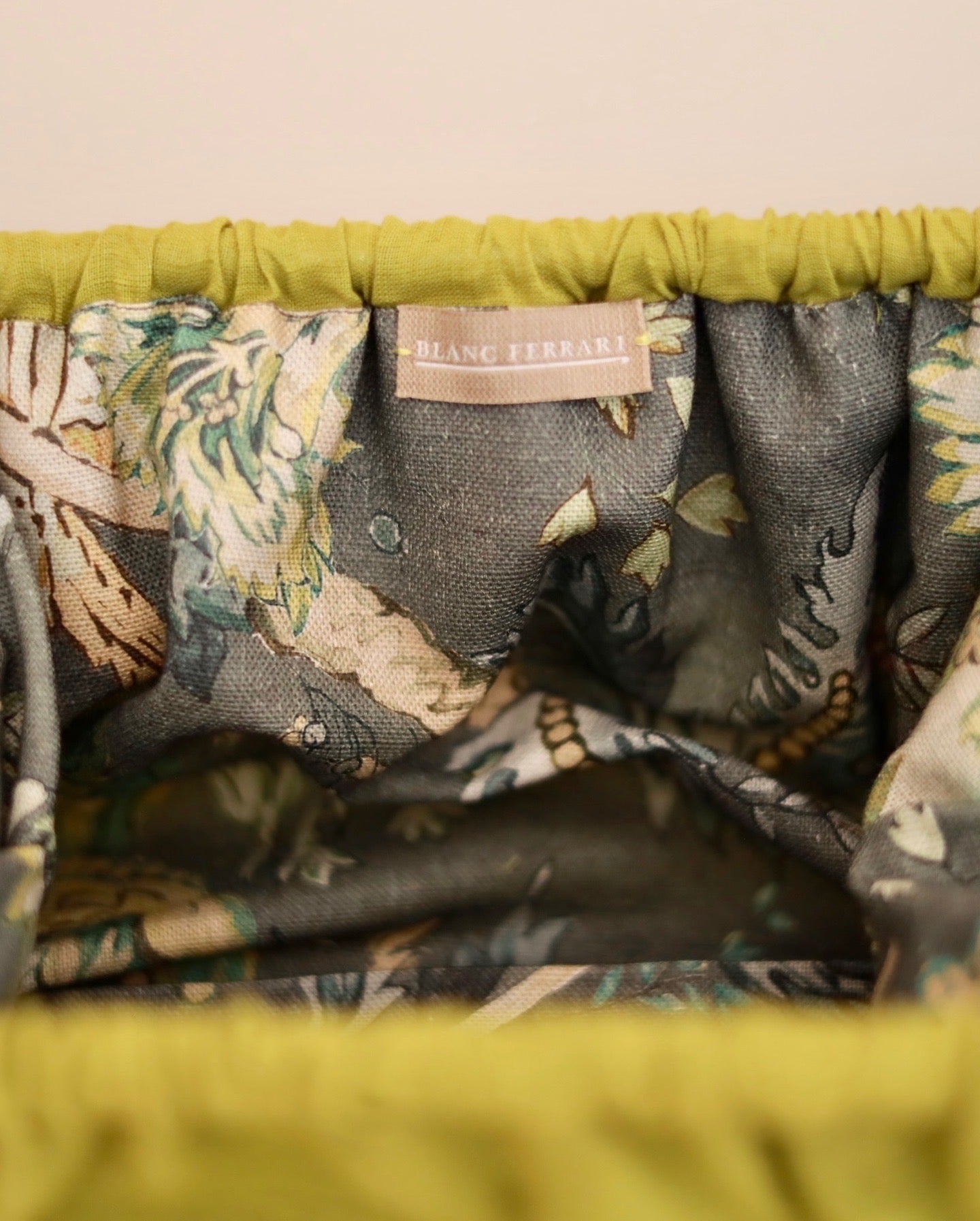 Clutch Lime in lino