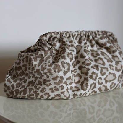 Clutch Leopardata - Summer Sand