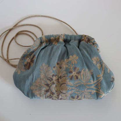 Mini Clutch Seta Floreale - Azzurro Polvere